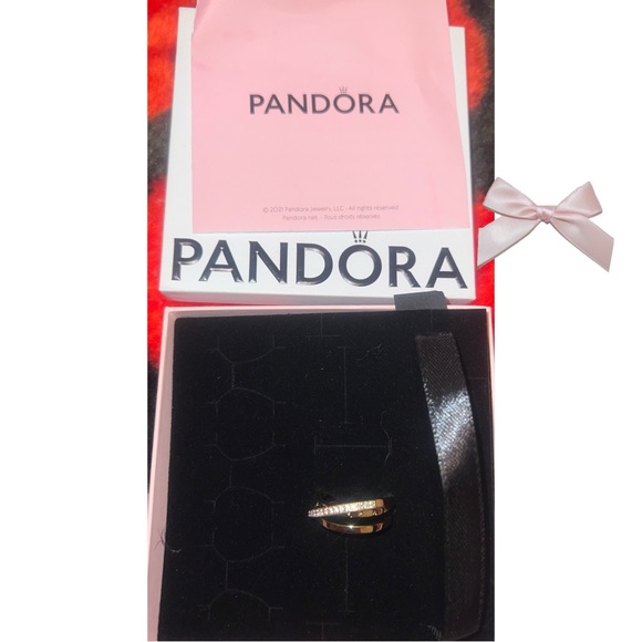 Crossover Pavé Triple Band ( Size 7) Ring - Picture 5 of 13